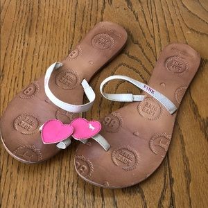 👑 PINK Victoria’s Secret sandals